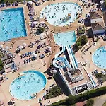 Escapade Golf Et - Maison Familiale 6 Personnes Au Coeur Du Golf De Pensjonat
